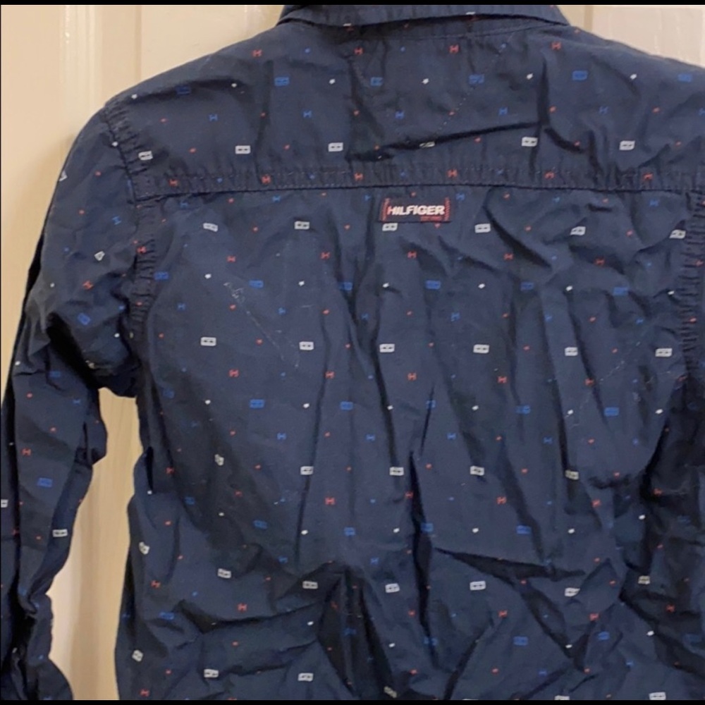 Tommy Hilfiger long sleeves 2 boy shirts size 6 - Picture 9 of 9